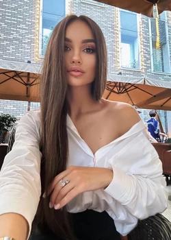 Алина